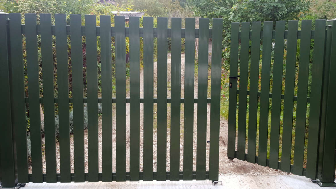 Portail asymétrique ; paline aluminium